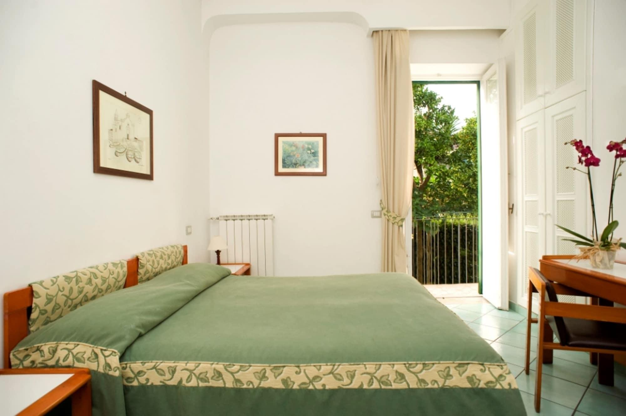 Hotel&Residence Matarese Casamicciola Terme Kültér fotó