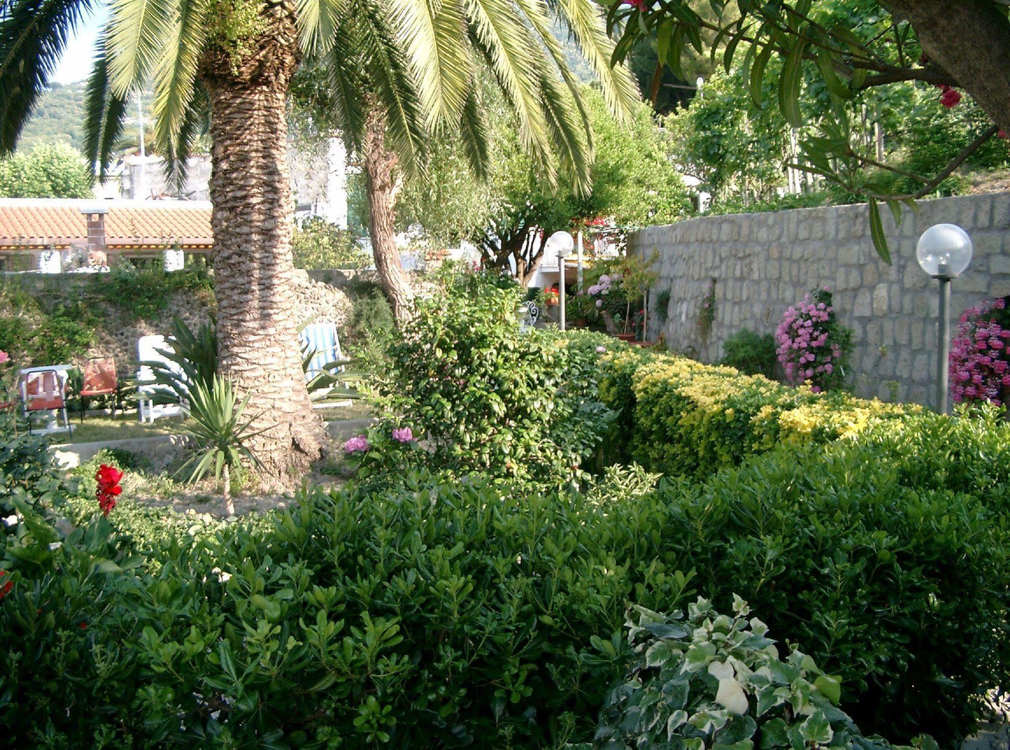 Hotel&Residence Matarese Casamicciola Terme Kültér fotó